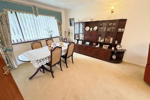 4 bedroom detached house for sale, Pentre Road, Pontarddulais, Swansea, Swansea
