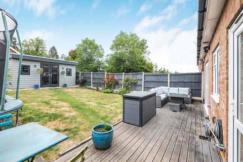 4 bedroom semi-detached bungalow for sale, Dugdale Hill Lane, Potters Bar, EN6