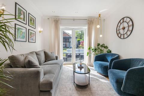 4 bedroom semi-detached bungalow for sale, Dugdale Hill Lane, Potters Bar, EN6