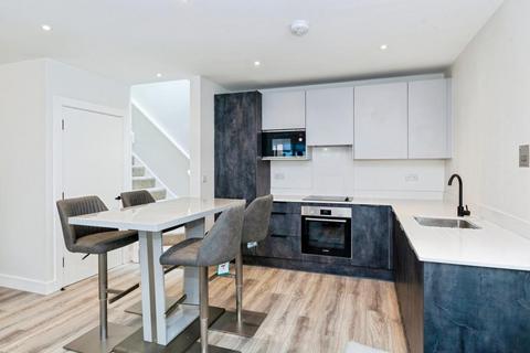 2 bedroom terraced house to rent, Slough,  Berkshire,  SL1
