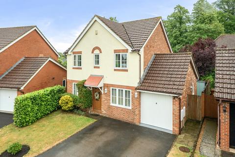 4 bedroom detached house for sale, Norfolk Chase, Bracknell RG42