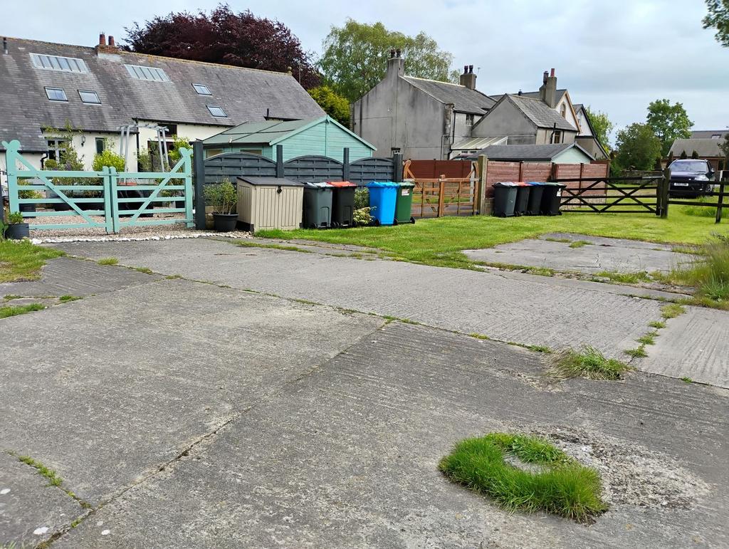 House in Preston - View 2