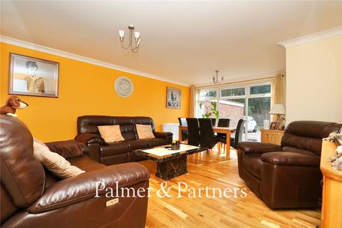 3 bedroom bungalow for sale, Crowland Close, Ipswich, Suffolk, IP2