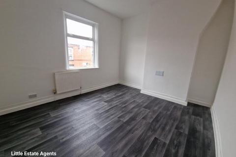 2 bedroom terraced house to rent, Exeter Street, St. Helens WA10