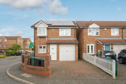 Veals Mead, Mitcham, CR4
