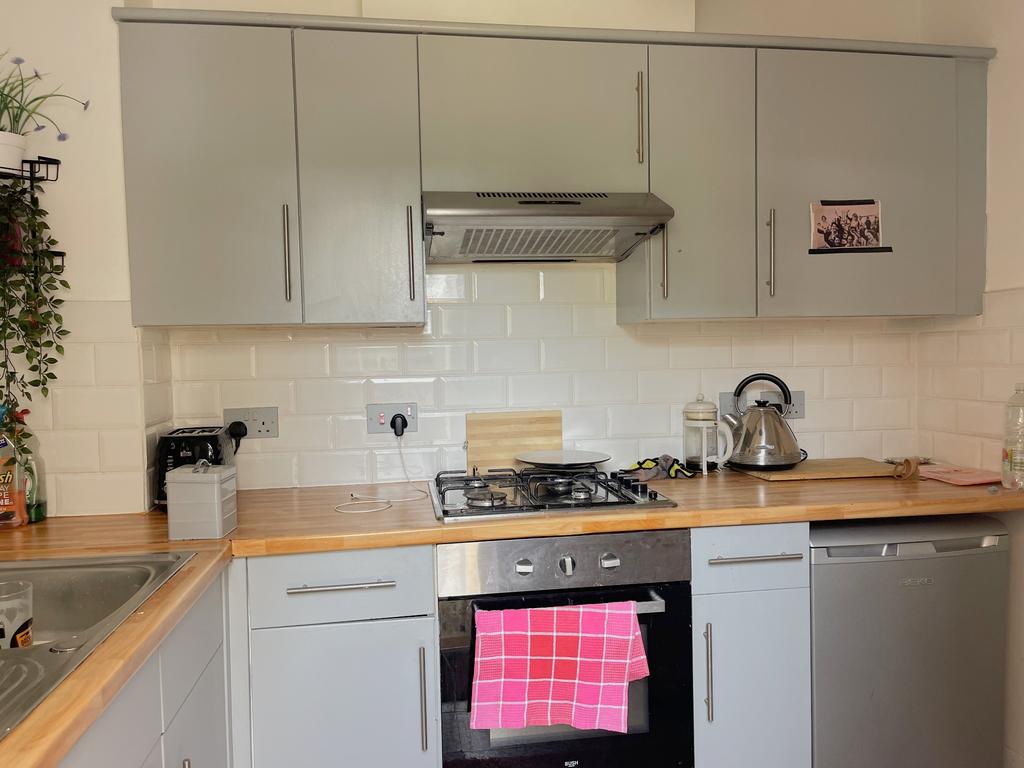 House in Southampton - View 3