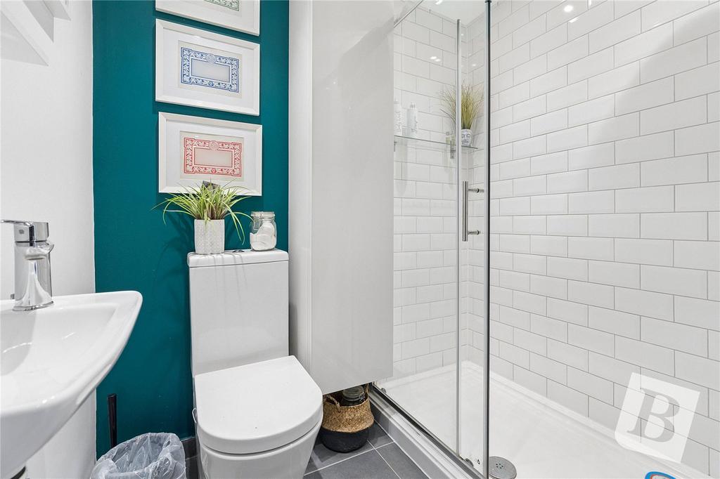 Ensuite