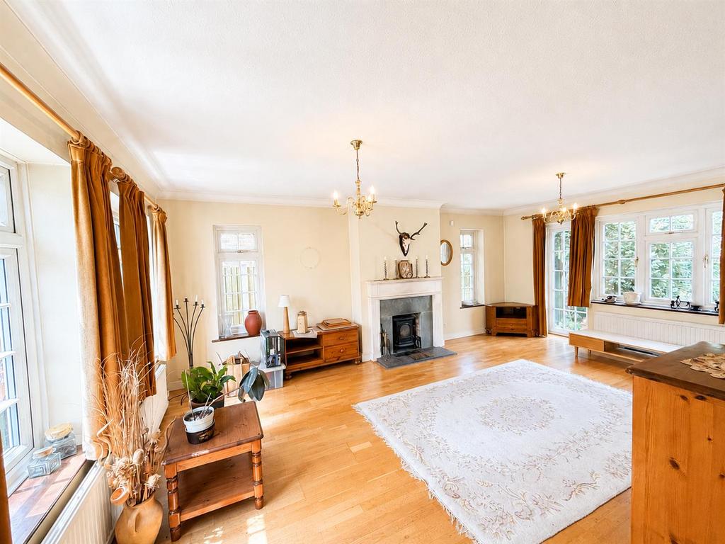 Living room, fireplace