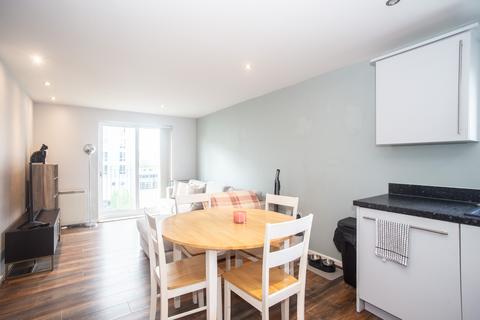 2 bedroom flat for sale, Elmira Way, Salford M5
