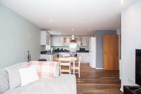 2 bedroom flat for sale, Elmira Way, Salford M5