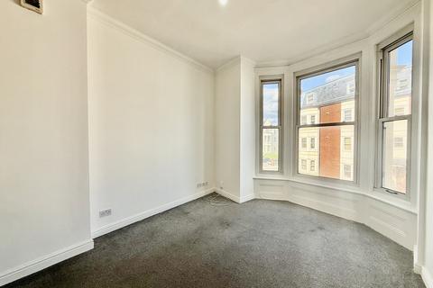 2 bedroom apartment to rent, Alhambra Road, SOUTHSEA