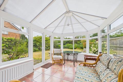 3 bedroom detached house for sale, Hanley Close, Windsor, Berkshire, SL4