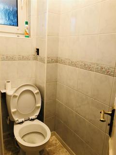 3 bedroom maisonette to rent, Sabella Court, Mostyn Grove, London