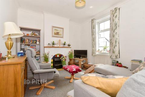 2 bedroom end of terrace house for sale, South Street, Ryde PO33