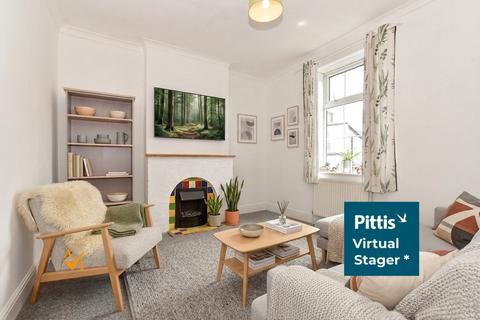 2 bedroom end of terrace house for sale, South Street, Ryde PO33