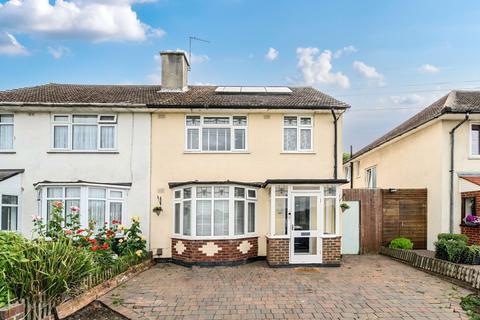 Wynford Way, London, SE9