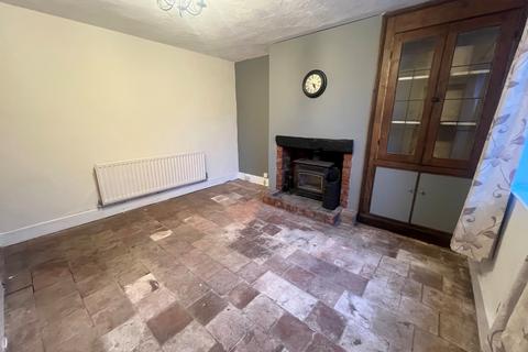 2 bedroom semi-detached house to rent, Birchfield Road, Redditch, B97