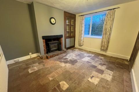 2 bedroom semi-detached house to rent, Birchfield Road, Redditch, B97