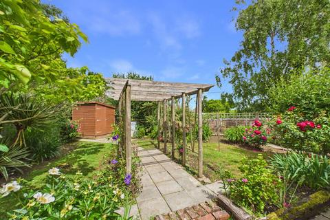 2 bedroom detached bungalow for sale, Manchester Road, Ninfield, TN33