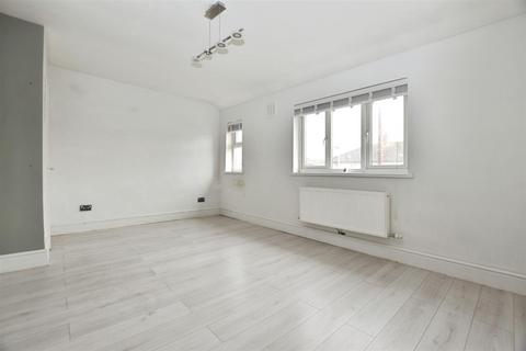 2 bedroom terraced house for sale, Sledmere Grove, Hull