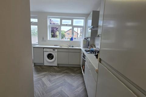 4 bedroom terraced house to rent, London, E6