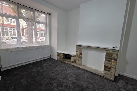 4 bedroom terraced house to rent, London, E6