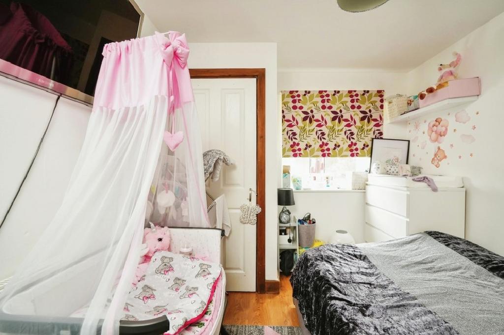 Apartment in Oxford, Littlemore - More