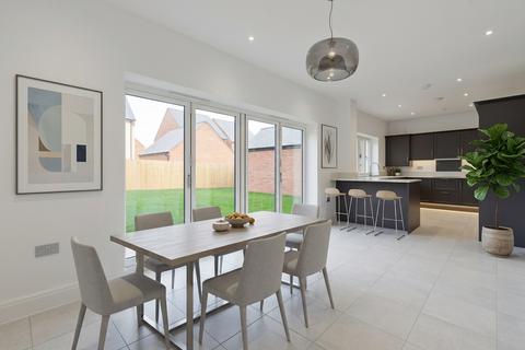 6 bedroom detached house for sale, Plot 667, The Fairfax at Heyford Park, Heyford Park OX25