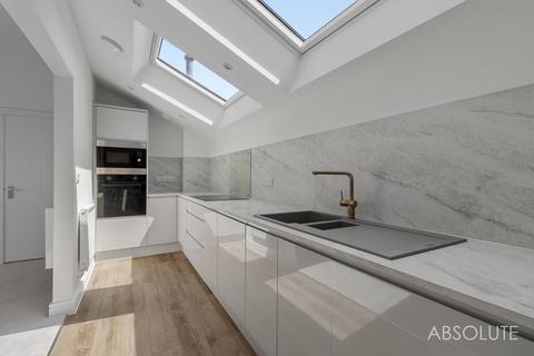 3 bedroom apartment for sale, Thurlow Road, Sonny Rae Mews Thurlow Road, TQ1