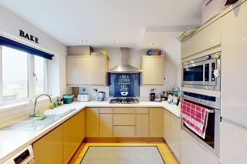 3 bedroom detached house for sale, Gresley Avenue, Horwich, BL6