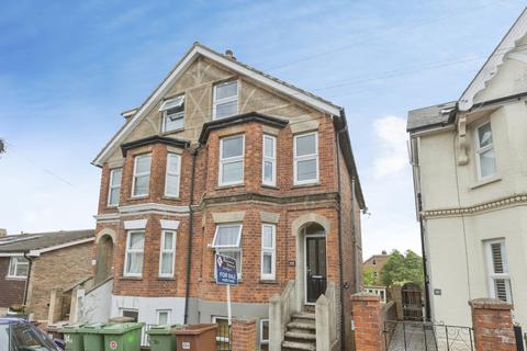 2 bedroom flat for sale, Silverdale Road, Tunbridge Wells, Kent, TN4