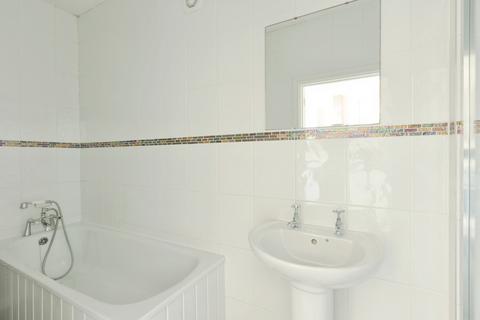 2 bedroom flat for sale, Silverdale Road, Tunbridge Wells, Kent, TN4