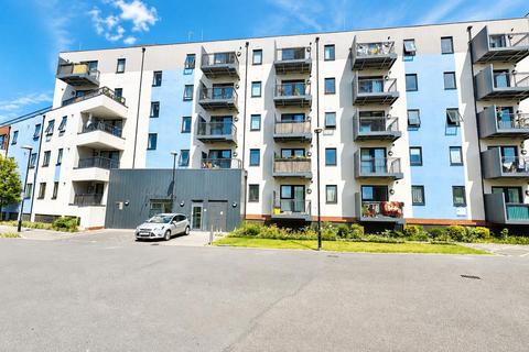 2 bedroom apartment for sale, Salisbury Road, Southall UB2