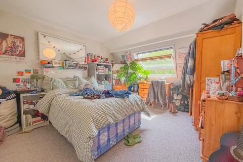 3 bedroom apartment to rent, York Place, Bristol BS8