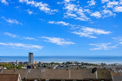 2 bedroom terraced house for sale, Penygraig Road, Townhill, SA1