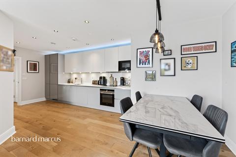 2 bedroom apartment for sale, East Street, EPSOM