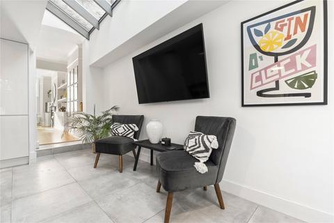 4 bedroom house for sale, Laitwood Road, SW12