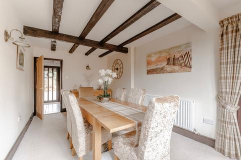 8 bedroom barn conversion for sale, Ferry Road, Surlingham