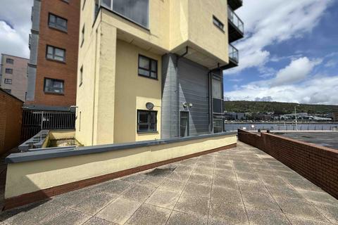 2 bedroom flat to rent, Altamar, Kings Road, SA1 8PY