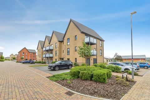 2 bedroom ground floor flat for sale, George Avenue, Glebe Farm, Milton Keynes