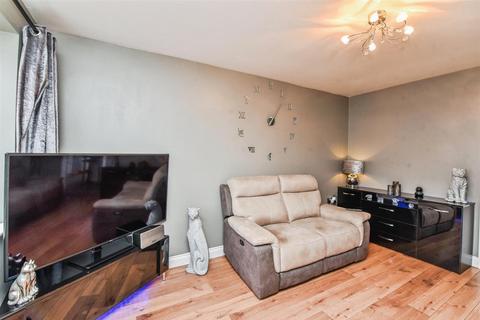 2 bedroom semi-detached house for sale, Fortune Way, Chippenham