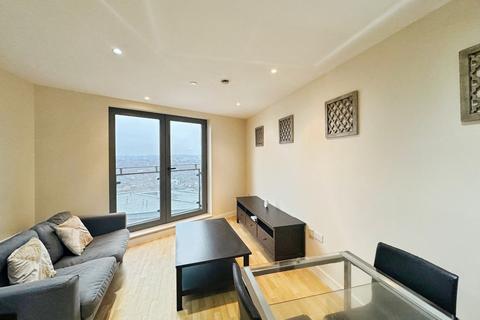 2 bedroom penthouse to rent, Echo Central One