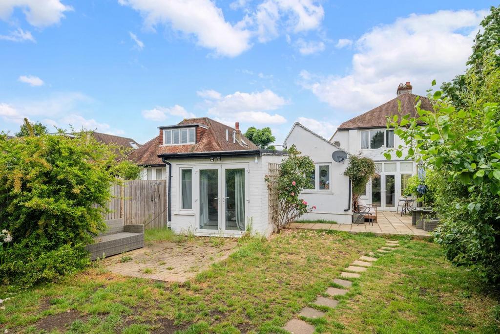 Keston avenue