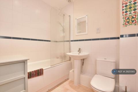 undefined, Exchange Court, Tonbridge, TN9