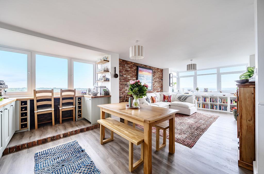 Apartment in Southampton, Glen Eyre