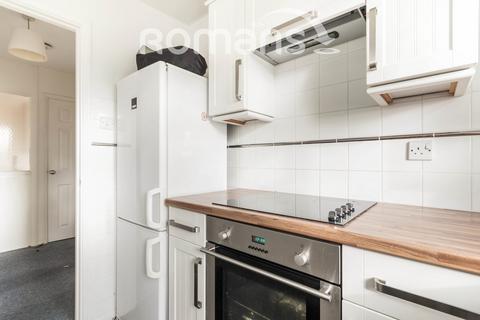 1 bedroom house to rent, Elizabeth Court, Alderman Willey Close, Wokingham, RG41