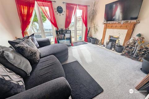 3 bedroom terraced house to rent, College Green, Bodmin, PL31
