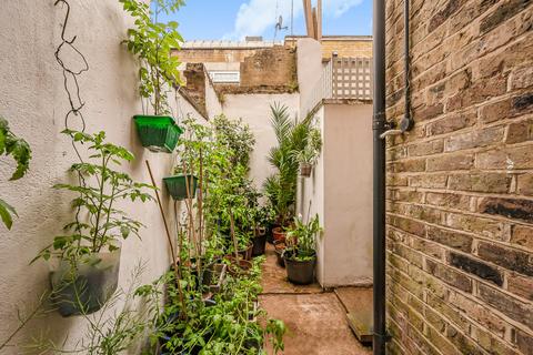 4 bedroom terraced house for sale, Ashbridge Street, London