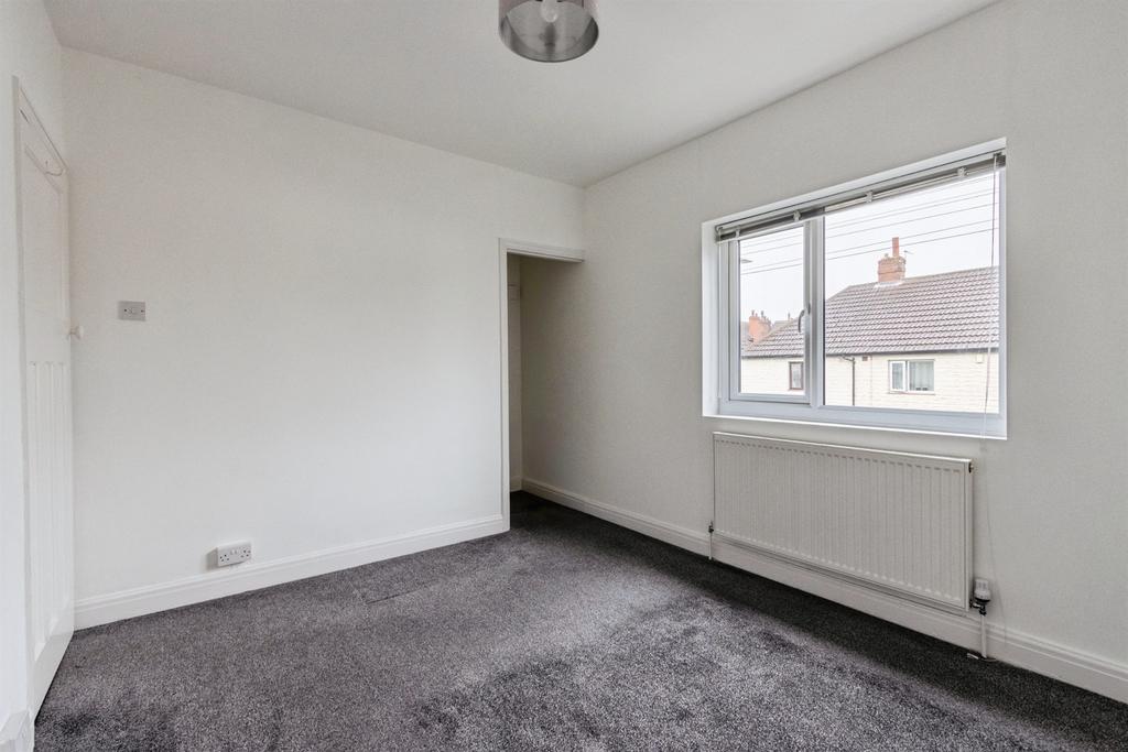 House in Leeds, West Yorkshire - View 6
