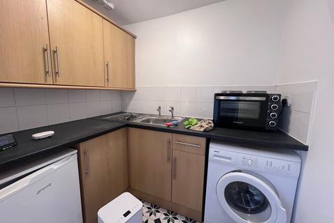 Studio to rent, Stonegate Street, KING'S LYNN